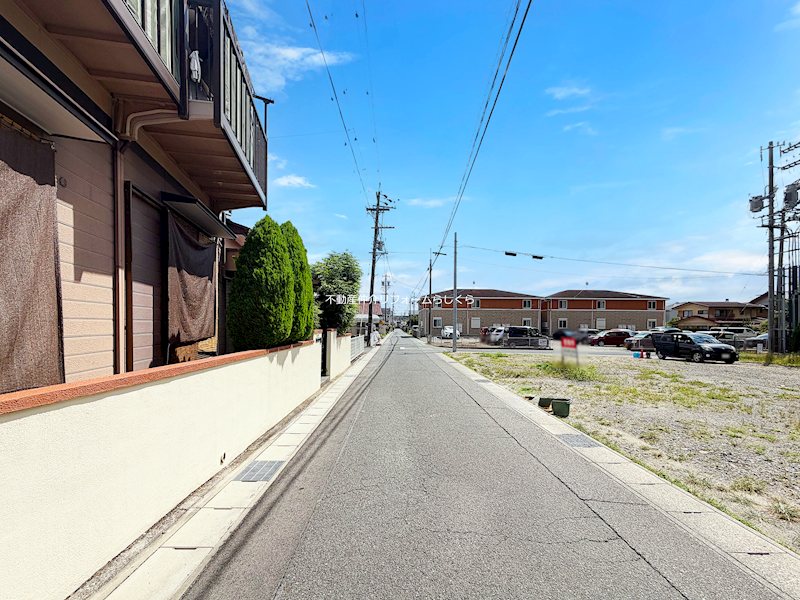 現地写真（前面道路含む現地写真）