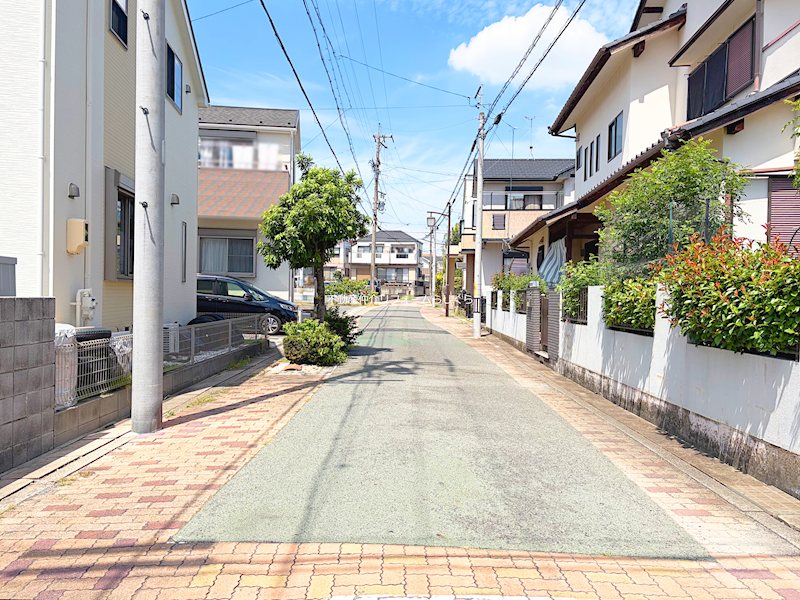 現地写真（前面道路含む現地写真）