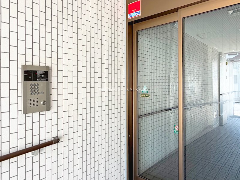 共用部写真（エントランス）