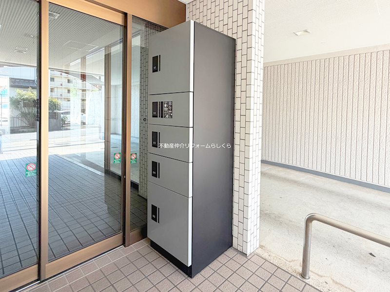 共用部写真（エントランス）