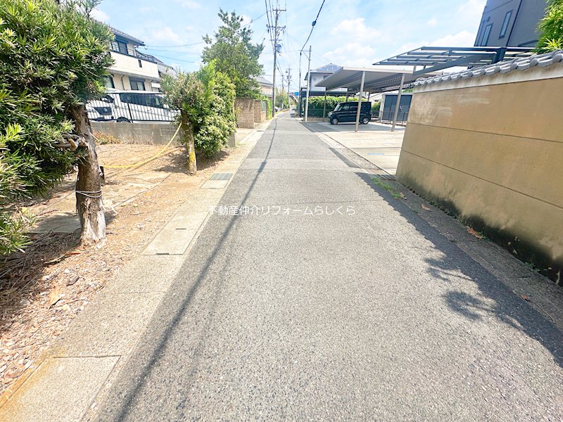 現地写真（前面道路含む現地写真）