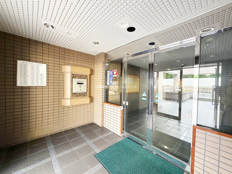共用部写真（エントランス）