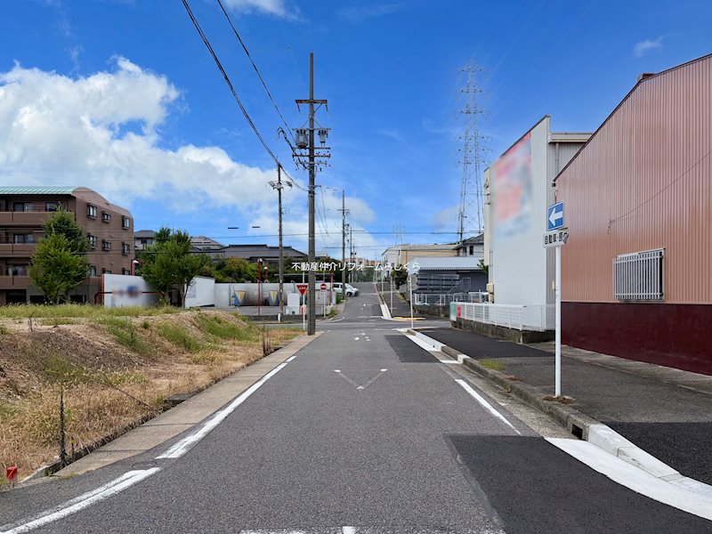現地写真（前面道路含む現地写真）