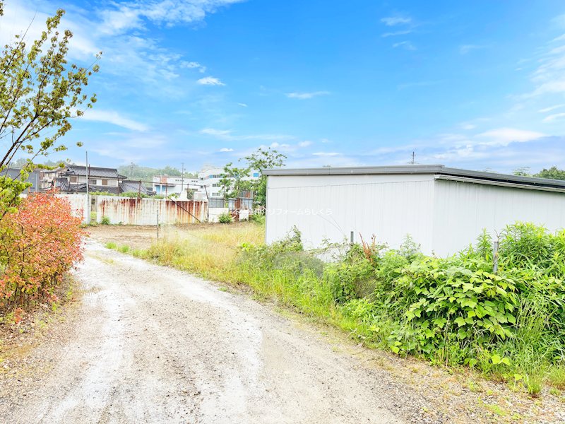現地写真（前面道路含む現地写真）