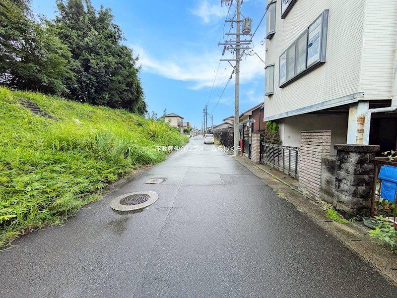 現地写真（前面道路含む現地写真）