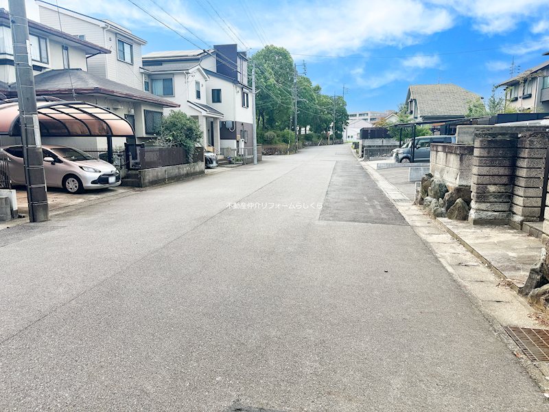 現地写真（前面道路含む現地写真）