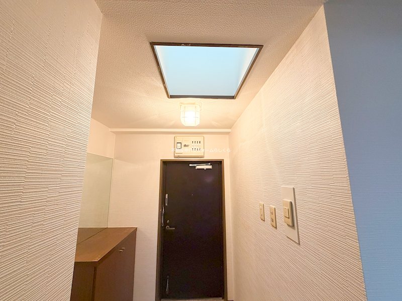 現地写真（玄関）