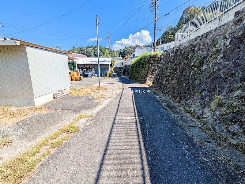 現地写真（前面道路含む現地写真）