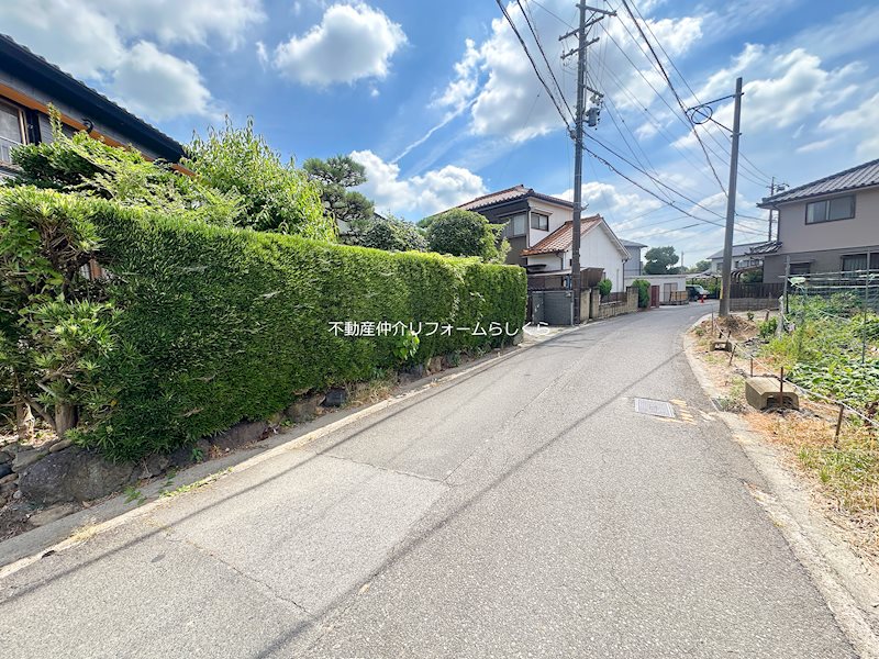 現地写真（前面道路含む現地写真）
